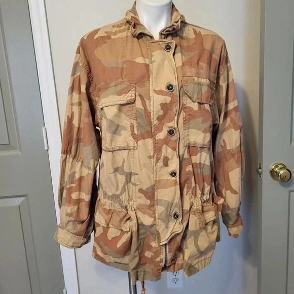 Free People Lead The Way Camo Lightweight Jacket(S) - Picture 5 of 14